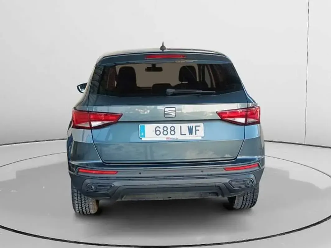 Usado Seat Ateca Reference 110 CV (80 kW) 2022 Gris SUV
