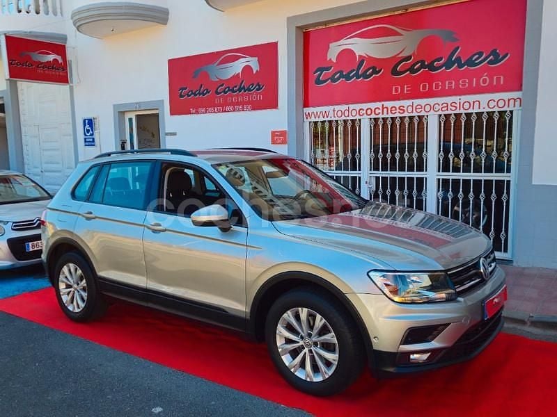 Beige Usado 2018 VW Tiguan Edition SUV | 15.999 € (Super precio) - Imagen 1/4