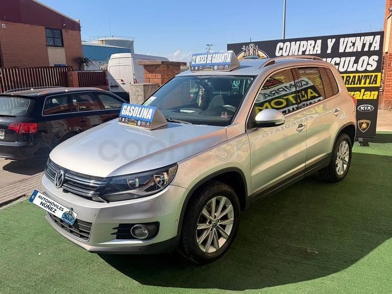 Usado VW Tiguan Sport 160 CV (117 kW) 2013 Gris / plata SUV