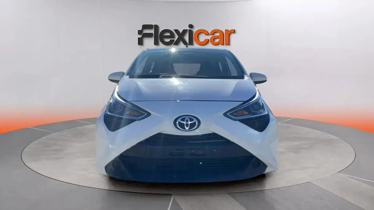 Occasion Toyota Aygo X-play 72 PK (52 kW) 2021 Wit Hatchback