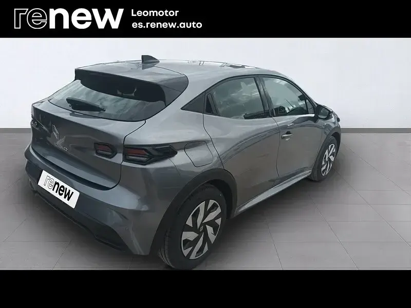 Nuevo Renault Clio V Evolution 115 CV (84 kW) 2026 Gris Berlina