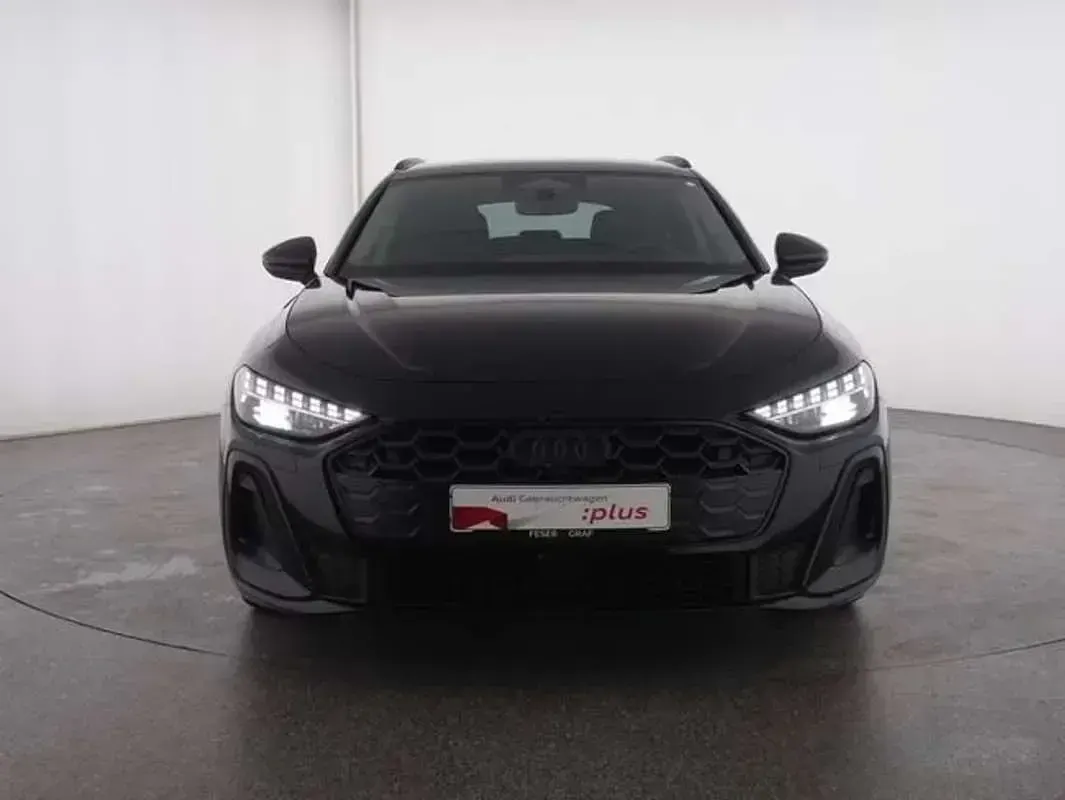 Usado Audi A5 S-Line 150 CV (110 kW) 2024 Negro Familiar