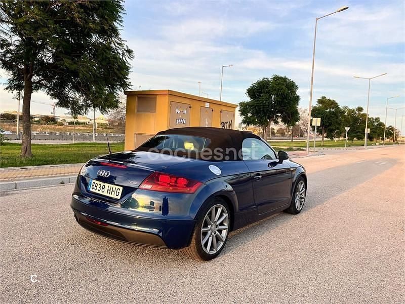 Usado Audi TT Roadster 160 CV (117 kW) 2012 Azul Descapotable
