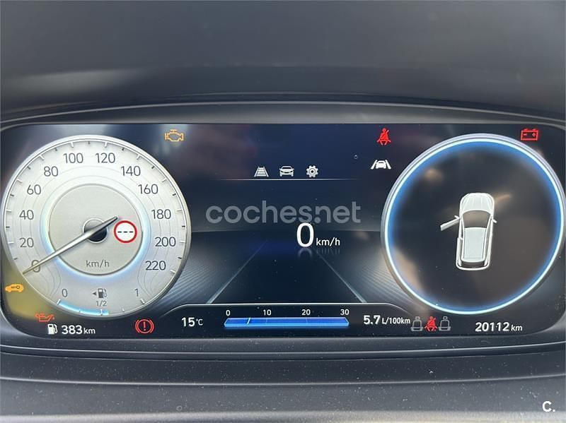 Usado Hyundai i20 84 CV (61 kW) 2022 Blanco Utilitario