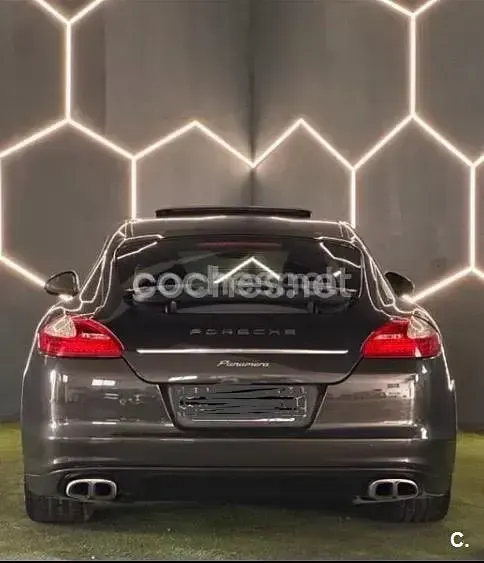 Usado Porsche Panamera 299 CV (219 kW) 2011 Negro Utilitario