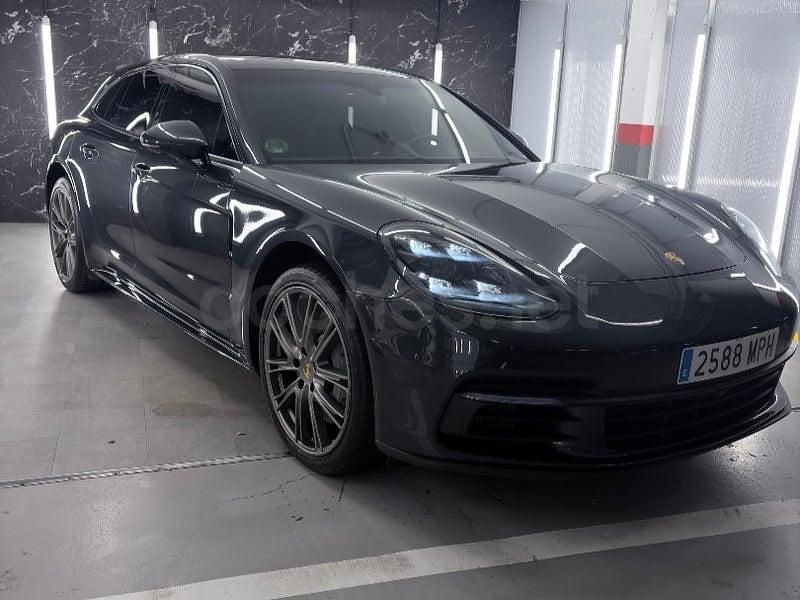 Usado Porsche Panamera Sport Turismo 440 CV (323 kW) 2018 Gris / plata Familiar