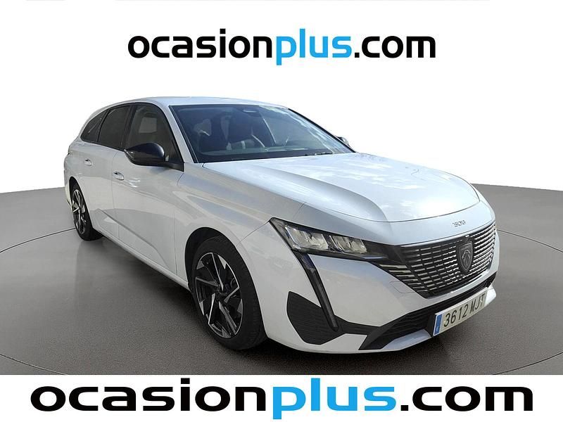 Usado Peugeot 308 Allure 130 CV (95 kW) 2023 Blanco Familiar