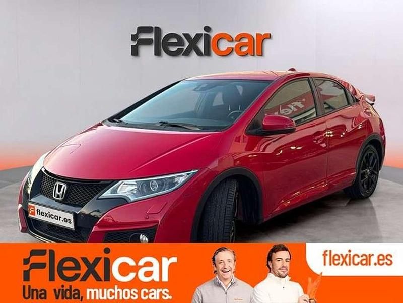 Usado Honda Civic Comfort 120 CV (88 kW) 2017 Rojo Utilitario