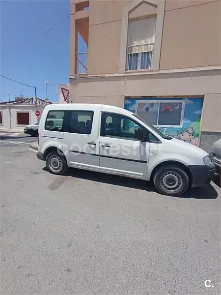 Usado VW Caddy Life 104 CV (76 kW) 2006 Blanco Monovolumen