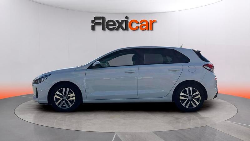 Usado Hyundai i30 120 CV (88 kW) 2017 Blanco Utilitario