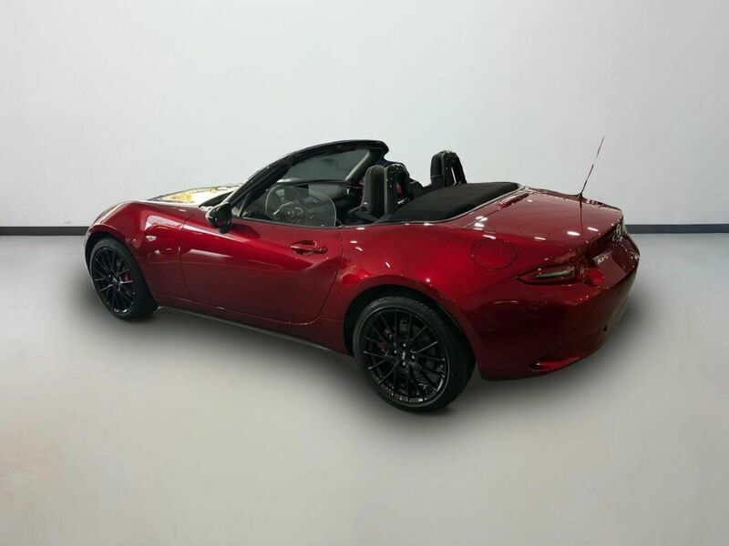 Usado Mazda MX5 Homura-Line 132 CV (97 kW) 2024 Rojo Descapotable