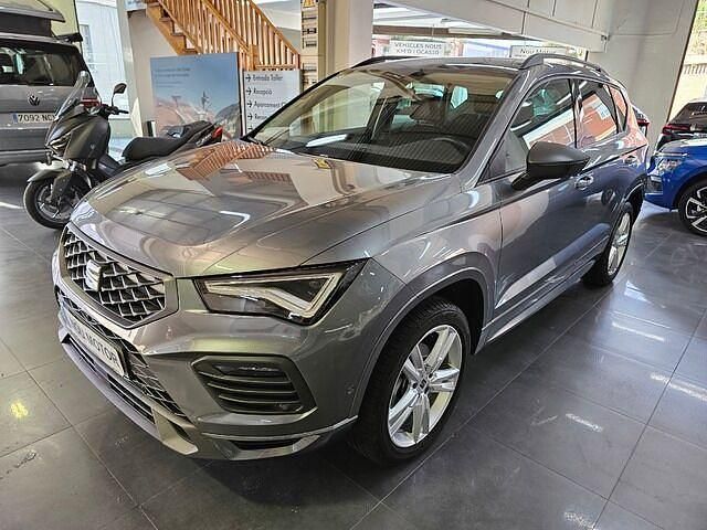 Usado Seat Ateca FR 150 CV (110 kW) 2024 Gris / plata SUV