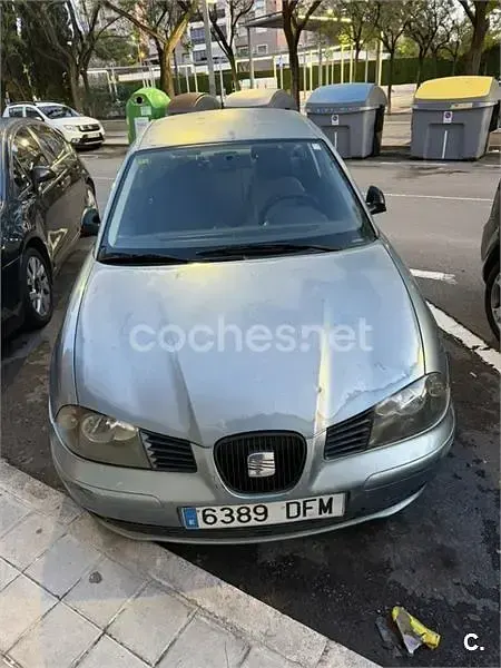 Käytetty Seat Ibiza Fresh 64 HP (47 kW) 2005 Sininen Viistoperä