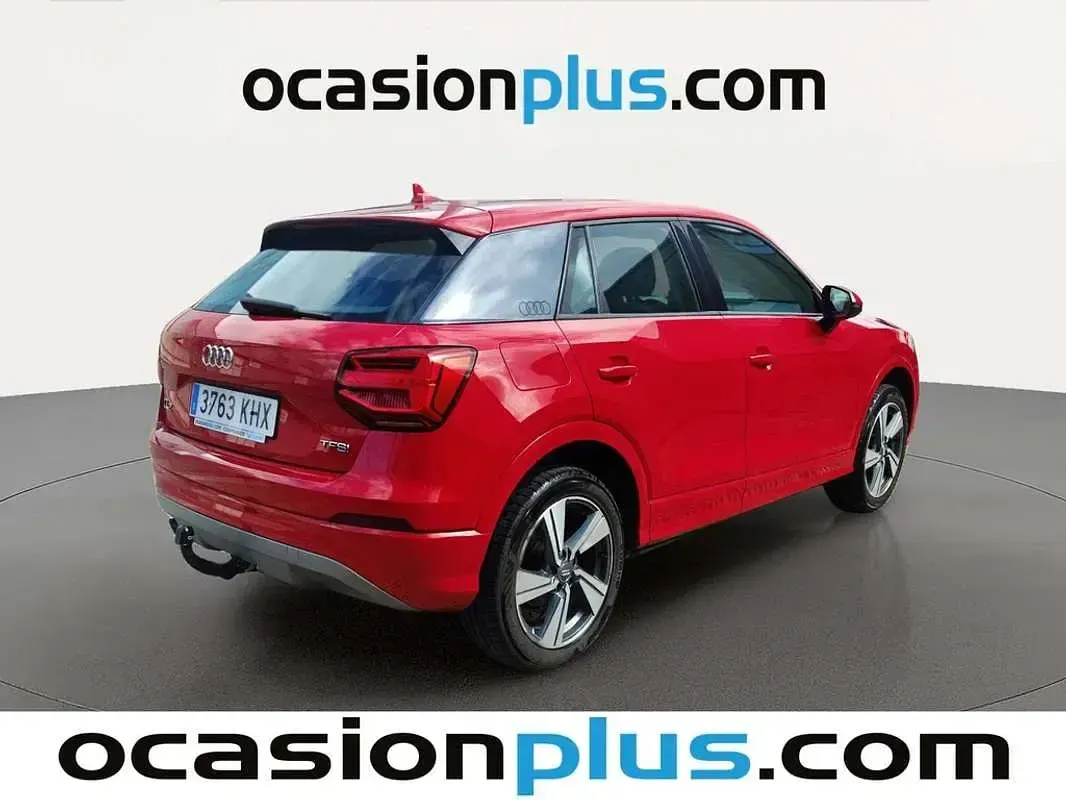Usado Audi Q2 Sport 150 CV (110 kW) 2018 Rojo SUV