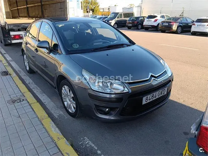Usado Citroën C4 110 CV (80 kW) 2009 Gris / plata Berlina