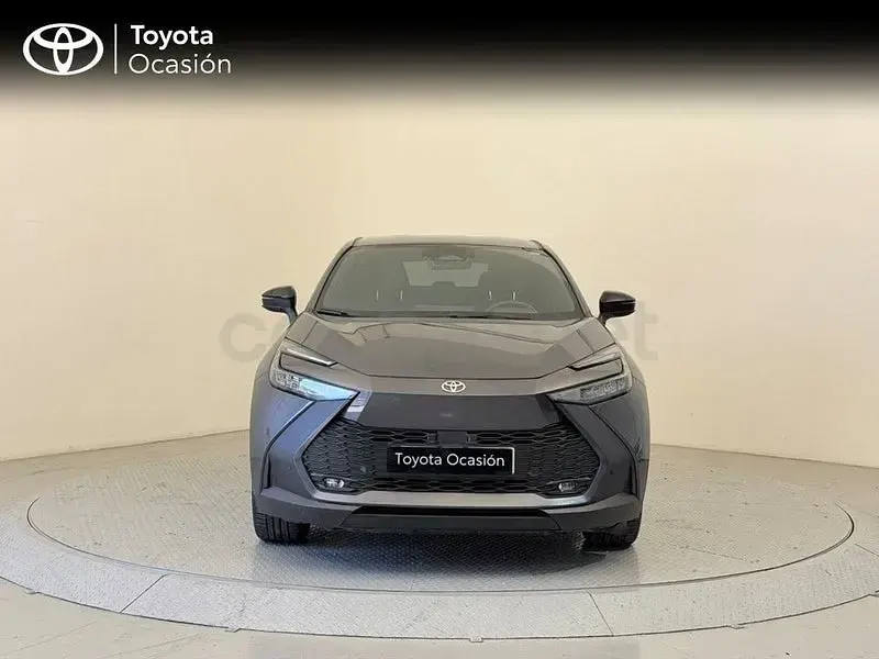 Usado Toyota C-HR Advance 140 CV (102 kW) 2024 Gris / plata SUV