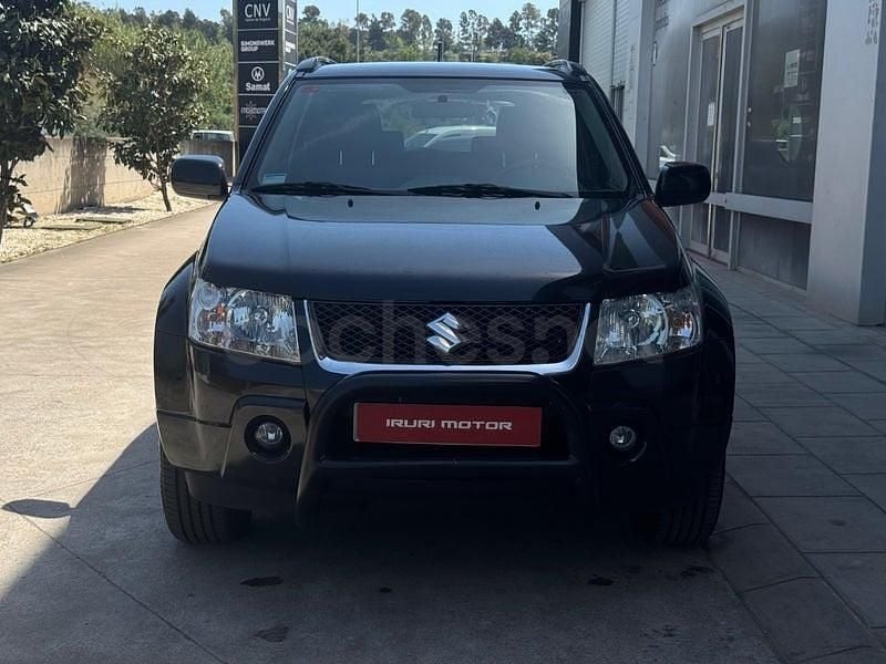 Usado Suzuki Grand Vitara 106 CV (77 kW) 2008 Negro SUV