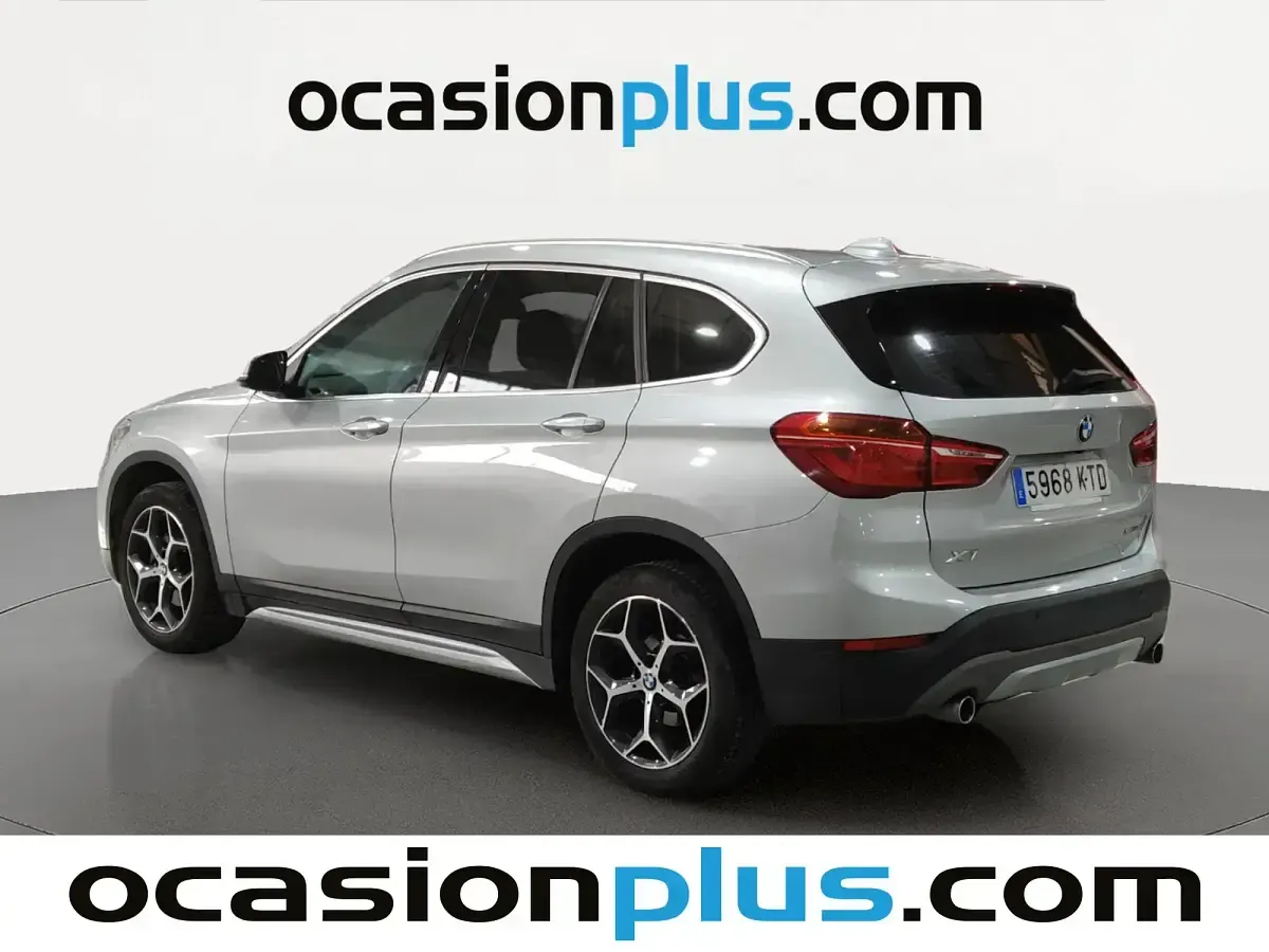 Usado BMW X1 150 CV (110 kW) 2019 Gris SUV