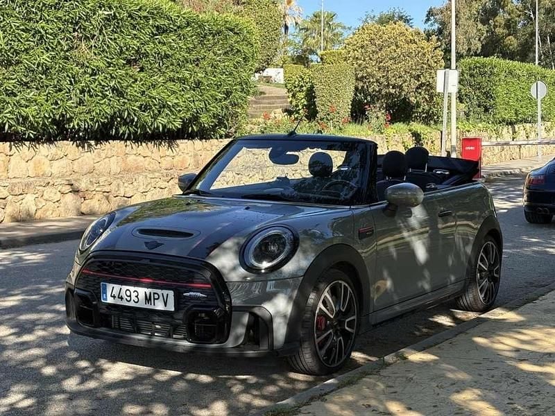 Usado Mini John Cooper Works Cabriolet 231 CV (169 kW) 2022 Gris Descapotable