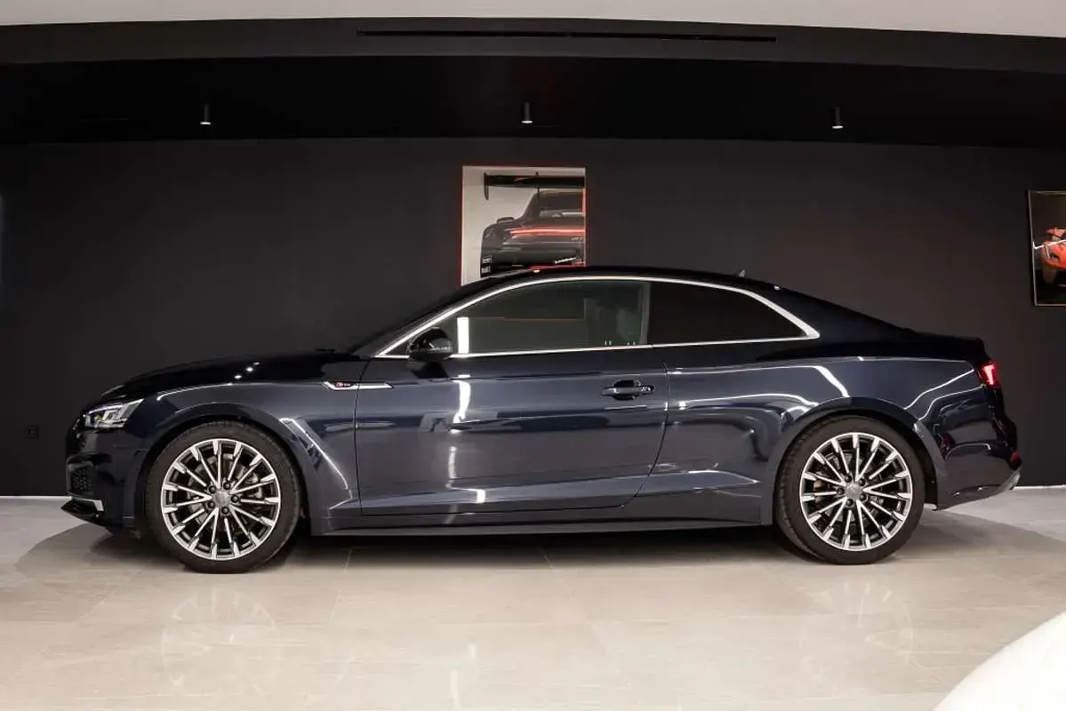 Usado Audi A5 S-Line 190 CV (139 kW) 2017 Azul Coupe
