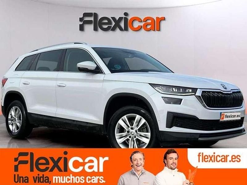 Usado Skoda Kodiaq Ambition 150 CV (110 kW) 2021 Blanco SUV