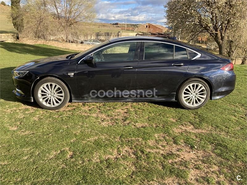 Usado Opel Insignia Excellence 170 CV (125 kW) 2018 Negro Berlina
