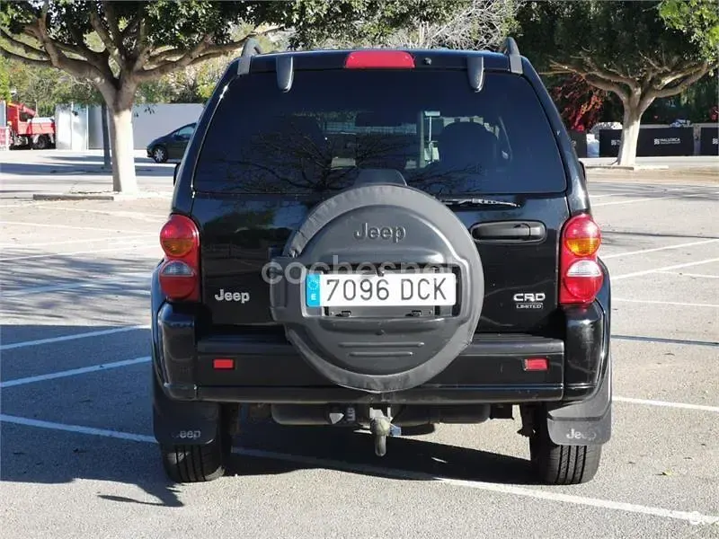 Usado Jeep Cherokee Limited 163 CV (119 kW) 2004 Negro SUV