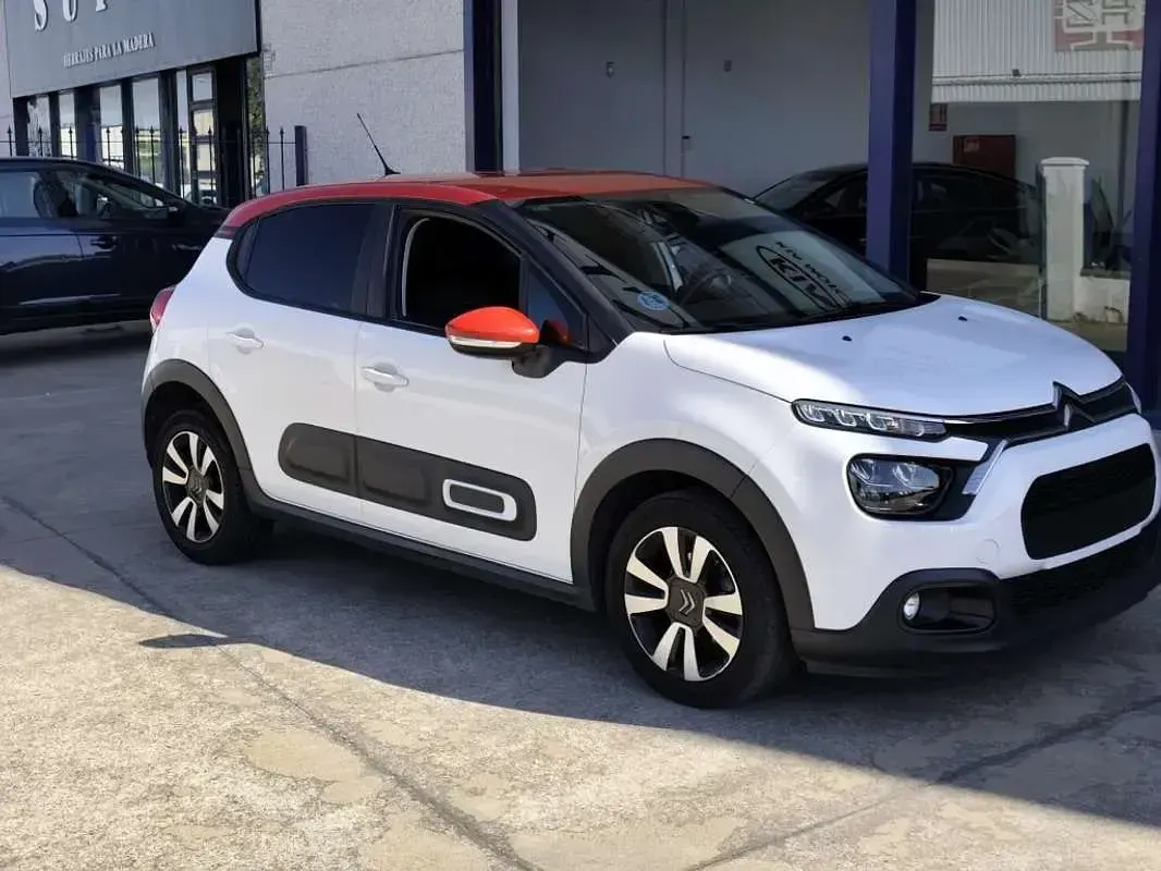 Usado Citroën C3 Feel 99 CV (72 kW) 2022 Blanco Utilitario