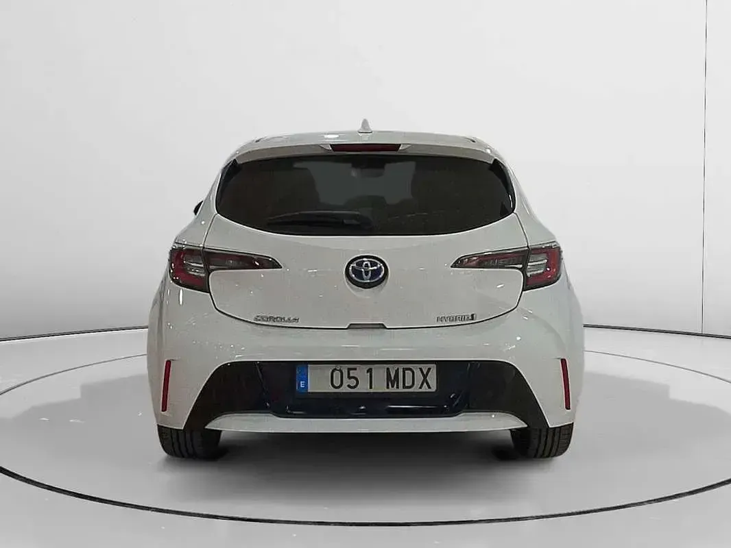 Usado Toyota Corolla Active 140 CV (102 kW) 2023 Blanco Utilitario