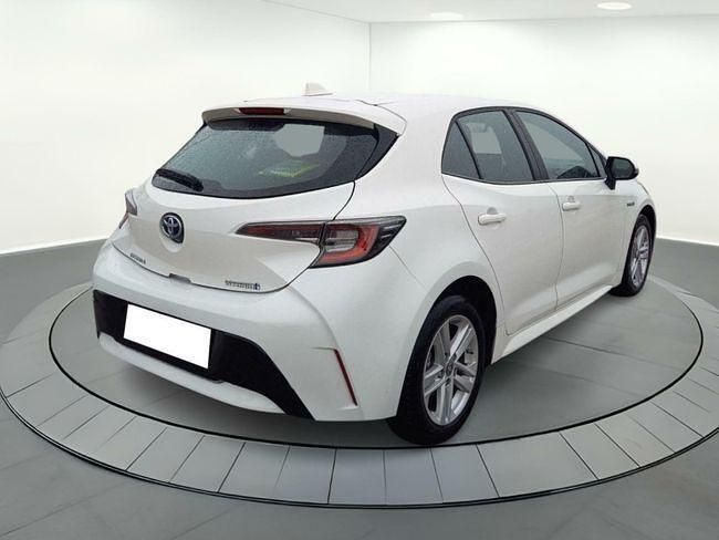 Usado Toyota Corolla Active 122 CV (89 kW) 2021 Blanco Berlina