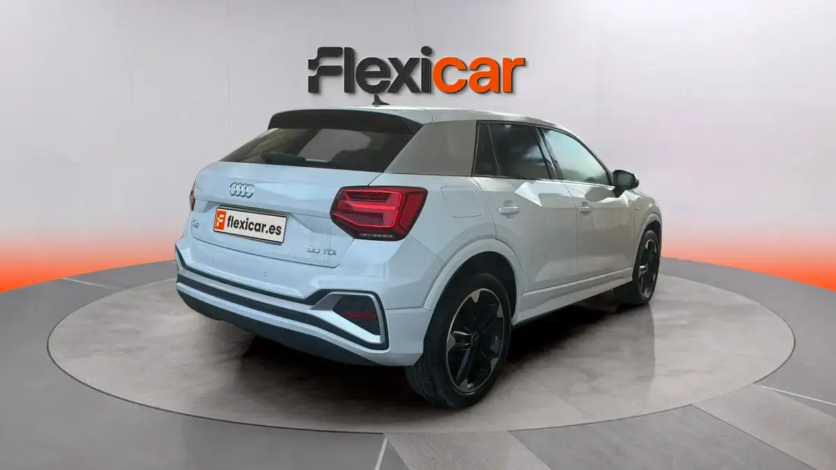 Usado Audi Q2 S-Line 116 CV (85 kW) 2023 Blanco SUV
