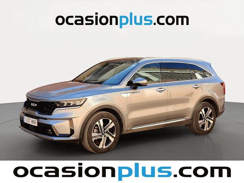 Gris plata Usado 2024 Kia Sorento 2 SUV | 45.446 € (Caro) - Imagen 1/4