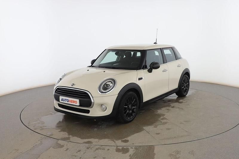 Usado Mini ONE 102 CV (75 kW) 2019 Blanco Utilitario