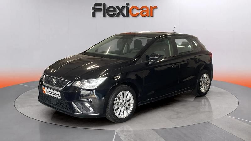 Usado Seat Ibiza Style Plus 95 HP (69 kW) 2018 Preto Sedan