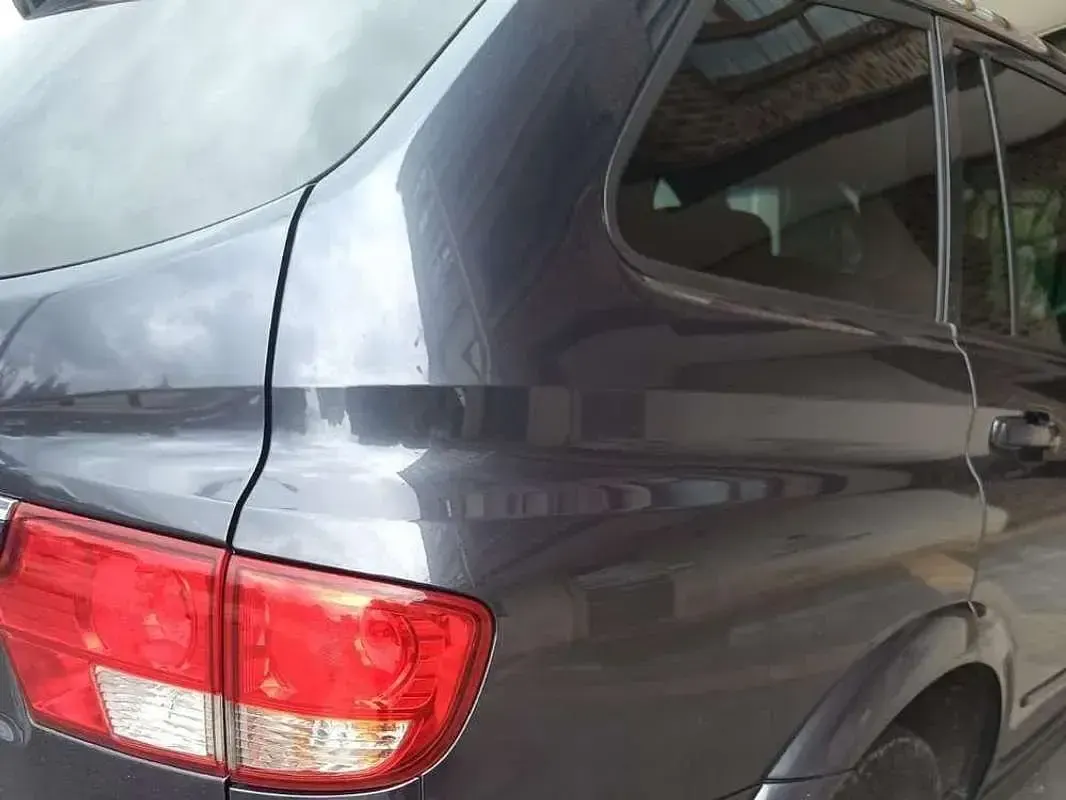 Usado SsangYong Kyron 141 CV (103 kW) 2011 Gris SUV