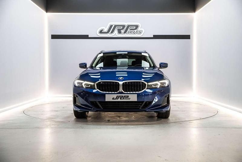 Usado BMW 320 Shadowline 190 CV (139 kW) 2023 Azul Familiar