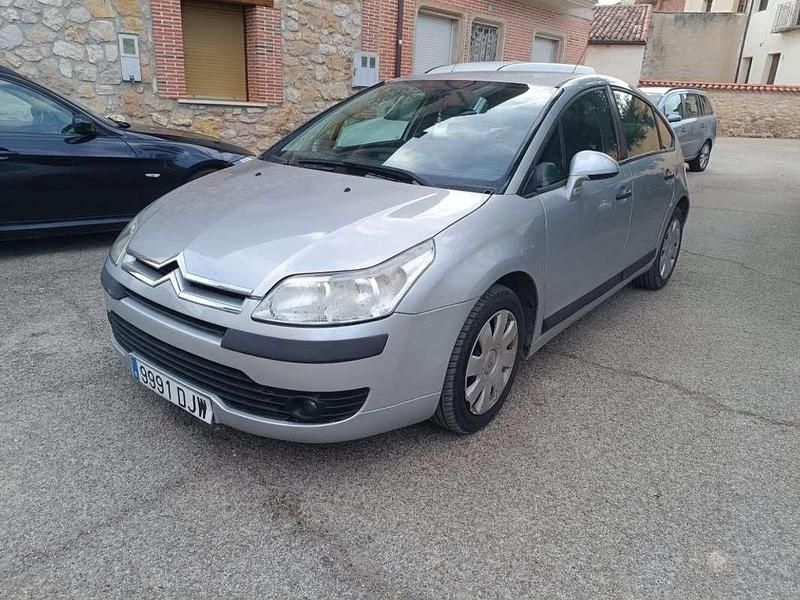 Usado Citroën C4 Exclusive 109 CV (80 kW) 2005 Gris Utilitario