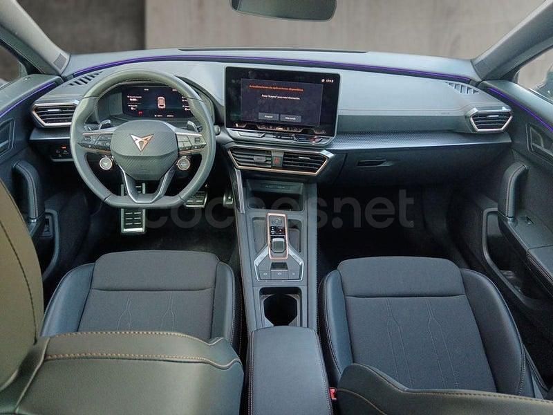 Usado Cupra Formentor 204 CV (150 kW) 2025 Gris / plata SUV