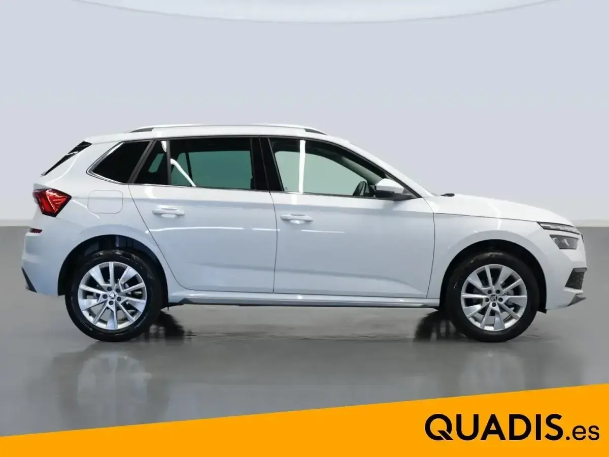 Usado Skoda Kamiq Style 150 CV (110 kW) 2022 Blanco SUV