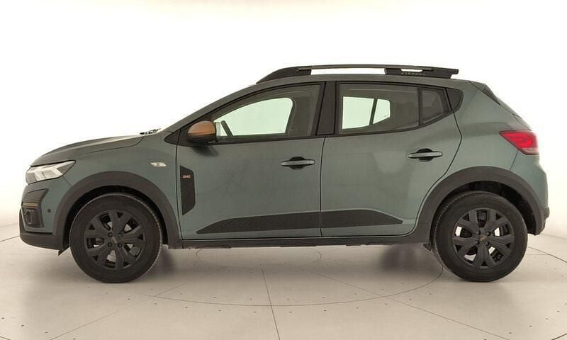 Usado Dacia Sandero Extreme 101 HP (74 kW) 2025 Verde Sedan