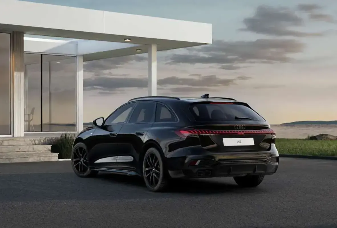 Nuevo Audi A5 Ambiente 204 CV (150 kW) 2026 Negro Familiar
