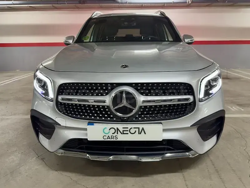 Usado Mercedes GLB200 150 CV (110 kW) 2022 Gris / plata SUV