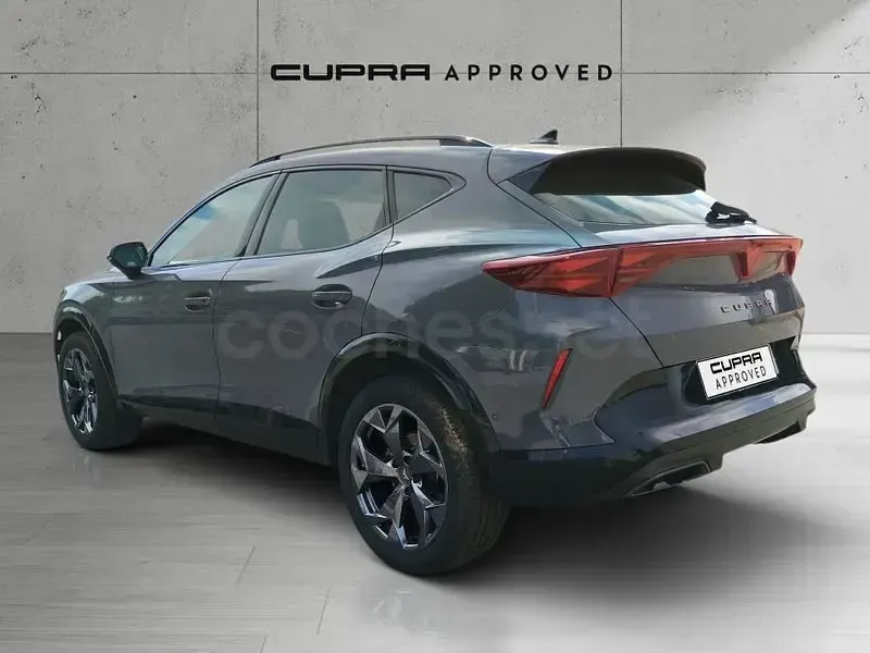 Usado Cupra Formentor 150 CV (110 kW) 2025 Gris / plata SUV