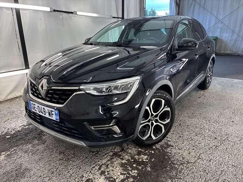 Usado Renault Arkana Intens 140 CV (102 kW) 2022 Negro SUV