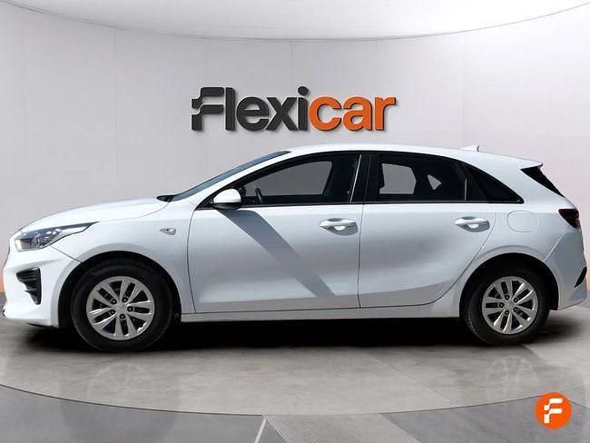 Usado Kia Ceed 120 CV (88 kW) 2020 Blanco Utilitario