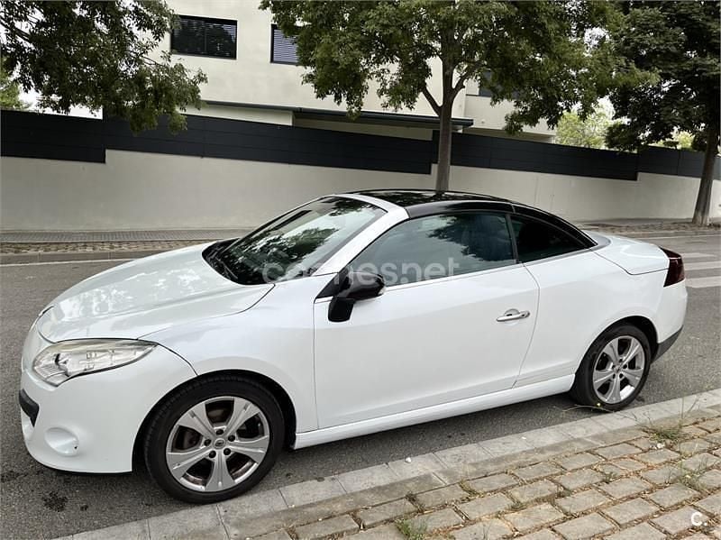 Blanco Usado 2011 Renault Mégane Cabriolet Dynamique Descapotable | 6500 € (Un poco caro) - Imagen 1/4