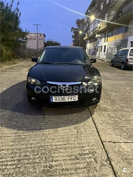 Negro Usado 2006 Mazda 3 Sportive Berlina | 3400 € (Buen precio) - Imagen 1/4