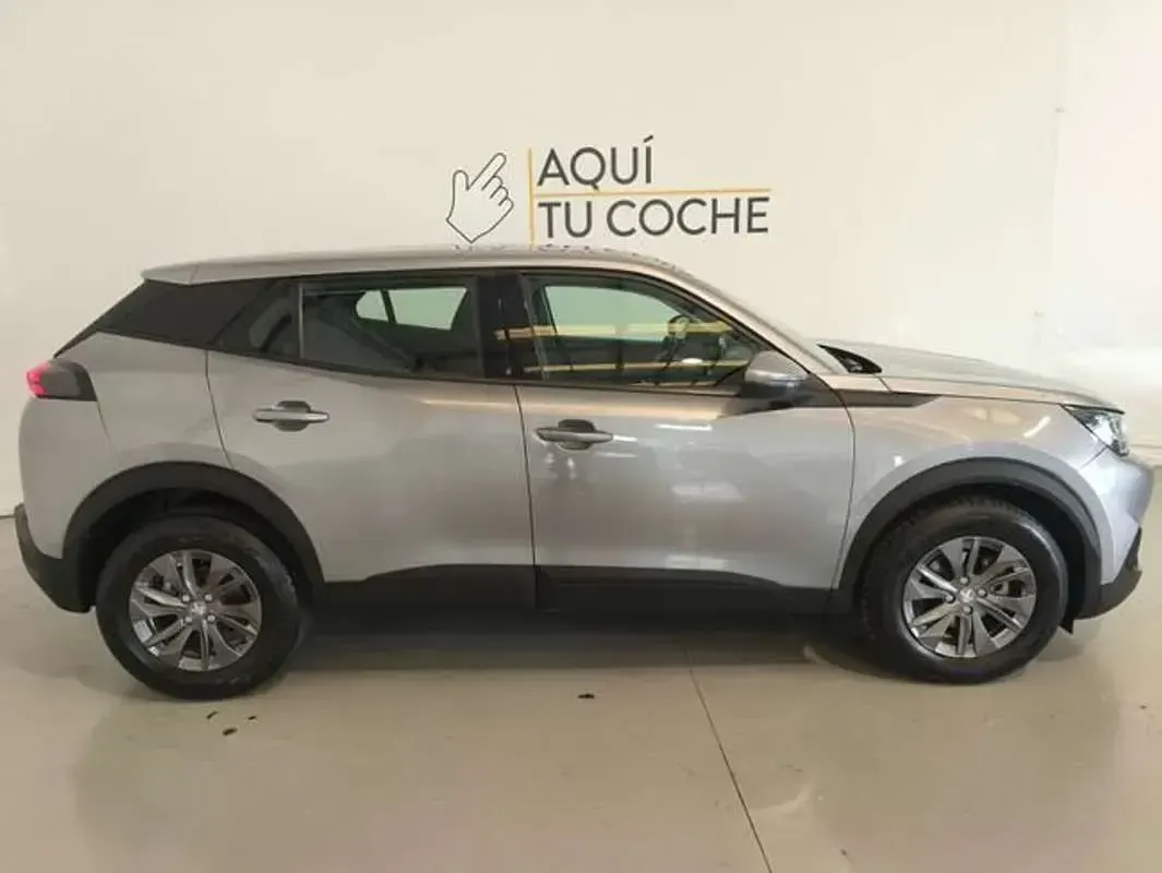 Usado Peugeot 2008 Active 101 CV (74 kW) 2021 Gris SUV
