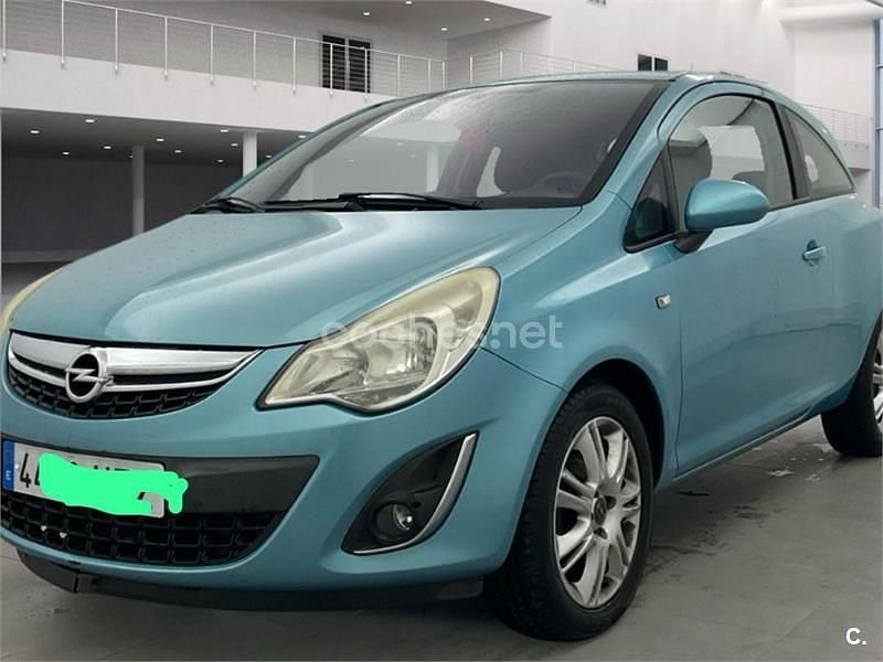 Usado Opel Corsa Essentia 85 CV (62 kW) 2011 Azul Utilitario