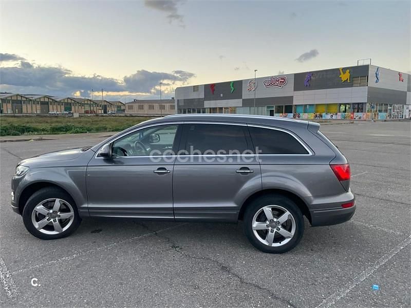 Gris / plata Usado 2011 Audi Q7 Ambition SUV | 15.990 € (Buen precio) - Imagen 1/4